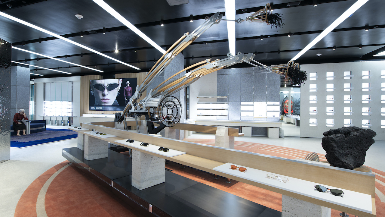 Immersive Retail Experience: Boldly Go Where Retail Has Never Gone Before