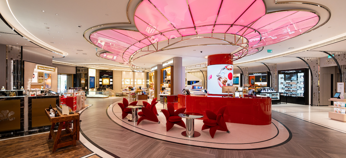 Why Luxury Travel Brands Should Pay Attention to High-End Retail Trends